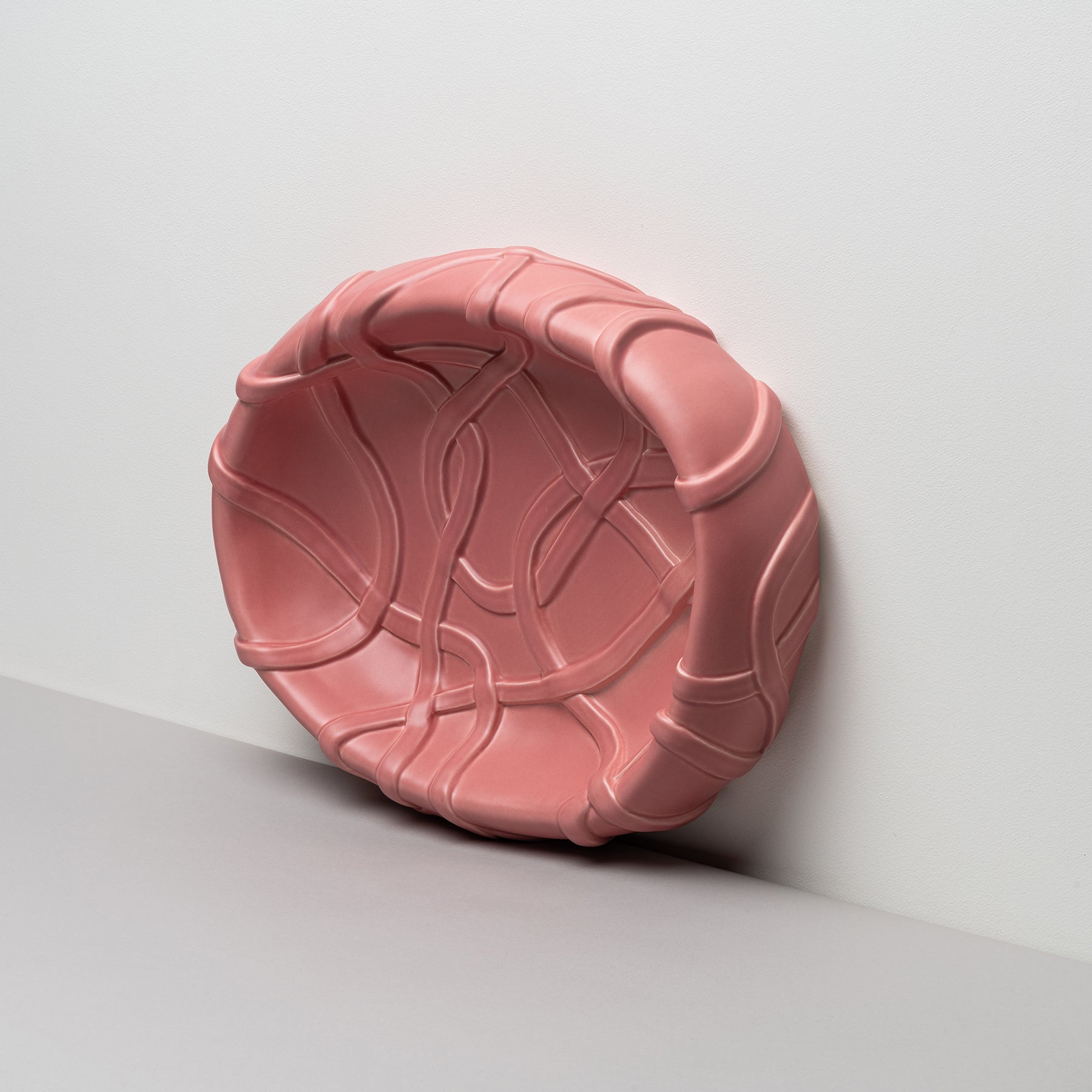 Nostalgia Rose Centerpiece Plate - Draped Edge Design - Image 2